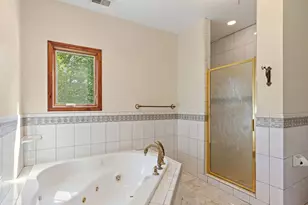 1301 Tower Ln, Cary, IL 60013 - Photo 24
