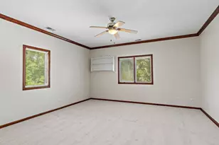 1301 Tower Ln, Cary, IL 60013 - Photo 26