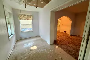 8830 Sayre Ave, Morton Grove, IL 60053 - Photo 10