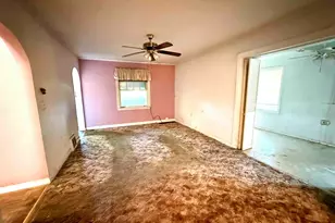 8830 Sayre Ave, Morton Grove, IL 60053 - Photo 6