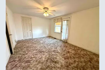 8830 Sayre Avenue, Morton Grove, IL 60053 - Photo 18
