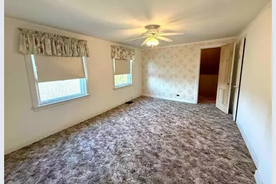 8830 Sayre Avenue, Morton Grove, IL 60053 - Photo 20