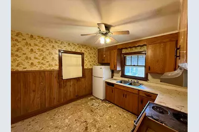 8830 Sayre Avenue, Morton Grove, IL 60053 - Photo 8