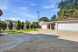 1101 Magnolia Ave, Joliet, IL 60432 - Photo 24