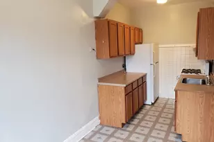 3412 W Montrose Ave, Chicago, IL 60618 - Photo 4