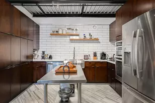 40 E 9th St, Chicago, IL 60605 - Photo 6
