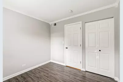 419 Deerpath Drive, Lindenhurst, IL 60046 - Photo 16