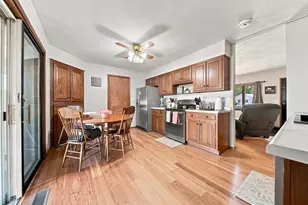 601 High St, Dixon, IL 61021 - Photo 8