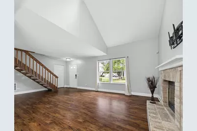 97 Cammeron Court, Aurora, IL 60504 - Photo 2
