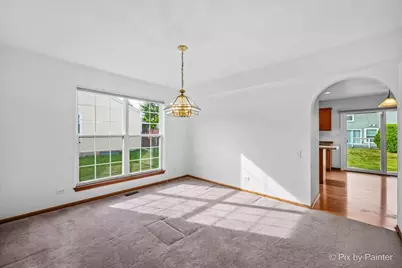 1850 Mission Hills Drive, Elgin, IL 60123 - Photo 6