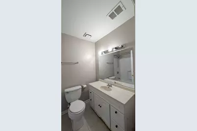 5534 E Lake Drive #B, Lisle, IL 60532 - Photo 10