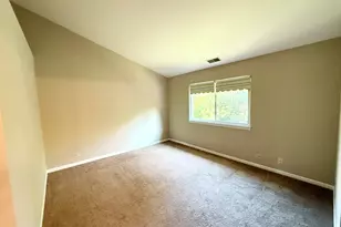 8225 Ripple Ridge Dr, Darien, IL 60561 - Photo 8