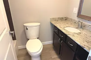 3033 N Sheridan Rd, Chicago, IL 60657 - Photo 12