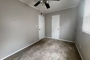 106 Buell Ct, Aurora, IL 60506 - Photo 12