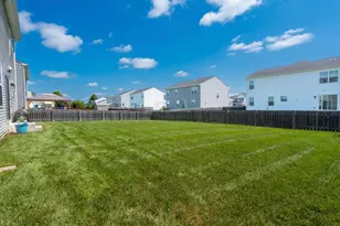 1004 Daniel St, Plano, IL 60545 - Photo 28