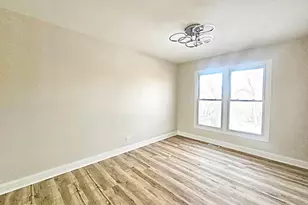 17850 Yale Ln, Country Club Hills, IL 60478 - Photo 8
