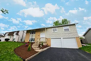 17850 Yale Ln, Country Club Hills, IL 60478 - Photo 2