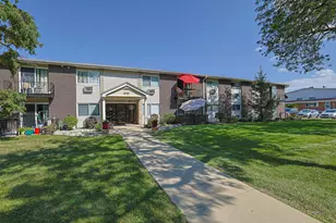 9575 Terrace Pl, Des Plaines, IL 60016 - Photo 2