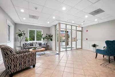 6801 N Milwaukee Avenue #402, Niles, IL 60714 - Photo 2