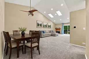 1056 N Pine Tree Circle, Buffalo Grove, IL 60089 - Photo 10