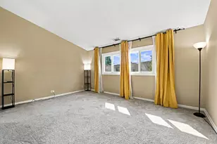 1056 N Pine Tree Circle, Buffalo Grove, IL 60089 - Photo 16