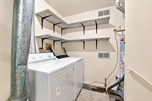 1056 N Pine Tree Circle, Buffalo Grove, IL 60089 - Photo 24