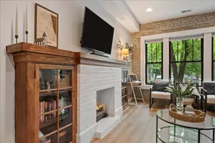 1846 W Berteau Ave, Chicago, IL 60613 - Photo 22