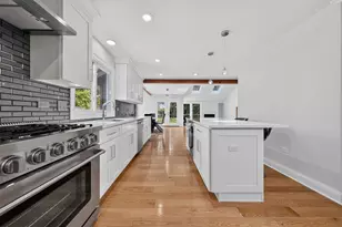 9811 W 57th St, Countryside, IL 60525 - Photo 16