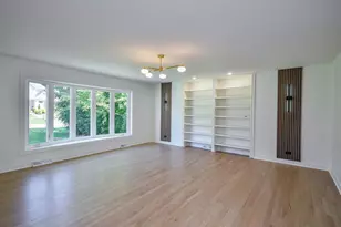1106 North Path Dr, Wheaton, IL 60187 - Photo 12