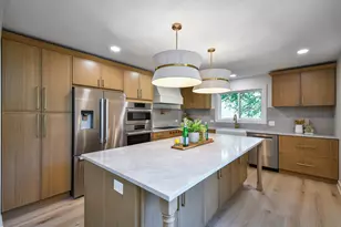 1106 North Path Dr, Wheaton, IL 60187 - Photo 16