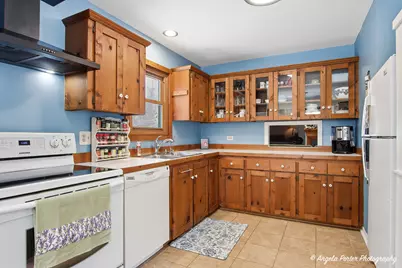 22665 W Depot Street, Antioch, IL 60002 - Photo 10
