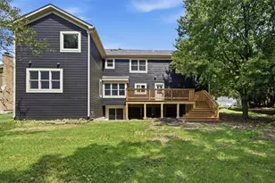 1268 W Bauer Rd, Naperville, IL 60563 - Photo 8