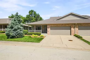211 Fox Run Dr, Elwood, IL 60421 - Photo 2