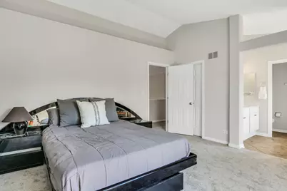 1140 Oakmeadow Court, Gurnee, IL 60031 - Photo 30