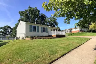 9047 W Poplar Rd, Orland Park, IL 60462 - Photo 2