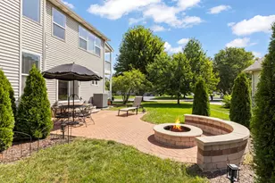 512 Arrowhead Dr, Yorkville, IL 60560 - Photo 32