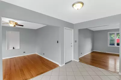 5455 S Catherine Avenue, Countryside, IL 60525 - Photo 6