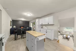 15521 Ridgeland Ave, Oak Forest, IL 60452 - Photo 10