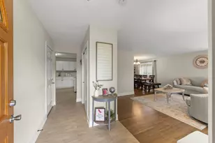 15521 Ridgeland Ave, Oak Forest, IL 60452 - Photo 6