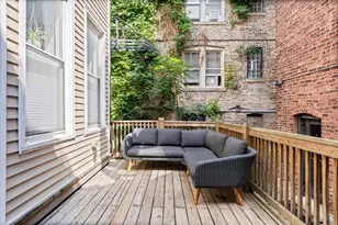 644 W Briar Pl, Chicago, IL 60657 - Photo 22