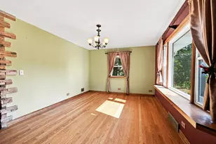 310 N Washington St, Westmont, IL 60559 - Photo 4
