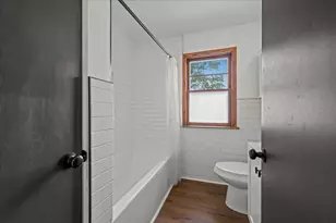 202 N 5th Street N, Geneva, IL 60134 - Photo 16