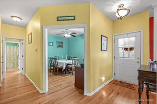 4041 Whitehall Ln, Algonquin, IL 60102 - Photo 6