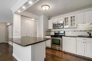 2800 N Lake Shore Dr, Chicago, IL 60657 - Photo 8