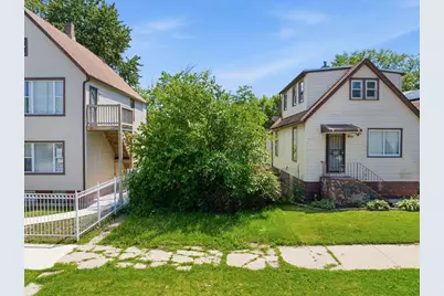 305 W 117th Street, Chicago, IL 60628 - Photo 2