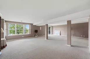 402 Arboretum Dr, Lombard, IL 60148 - Photo 20