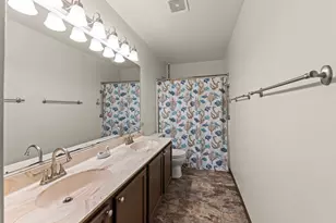 900 Chelsea Ct, Aurora, IL 60504 - Photo 28