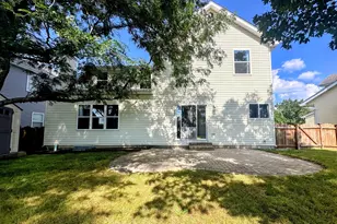 900 Chelsea Ct, Aurora, IL 60504 - Photo 32