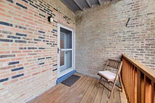 4253 N Mozart St, Chicago, IL 60618 - Photo 24