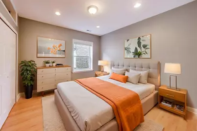 4253 N Mozart Street #3N, Chicago, IL 60618 - Photo 8